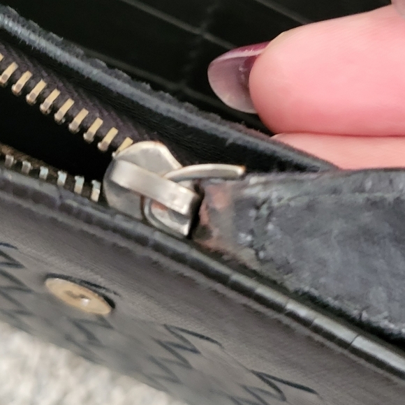 Bottega Veneta Intrecciato Weave Leather Continental Wallet Black - Picture 3 of 15